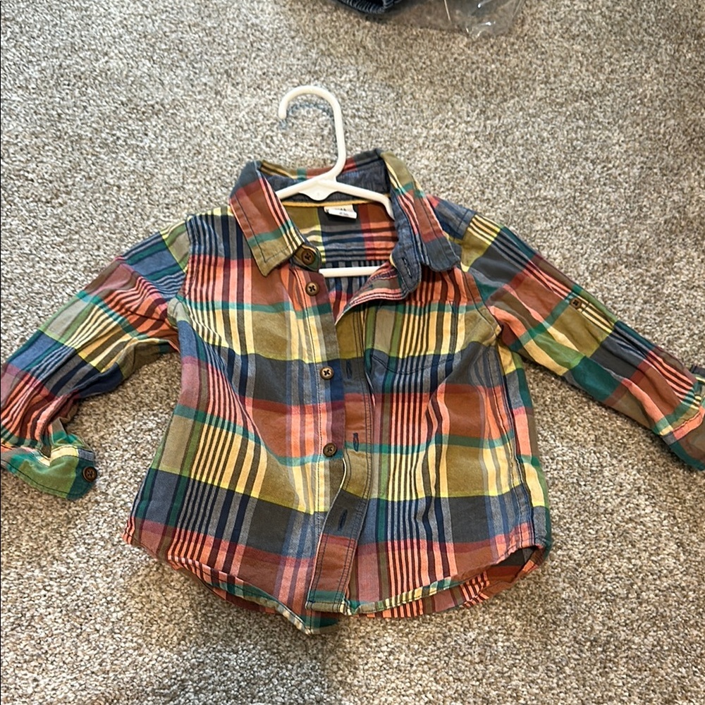 GAP Red and Yellow Button Down Shirt Casual Plaid